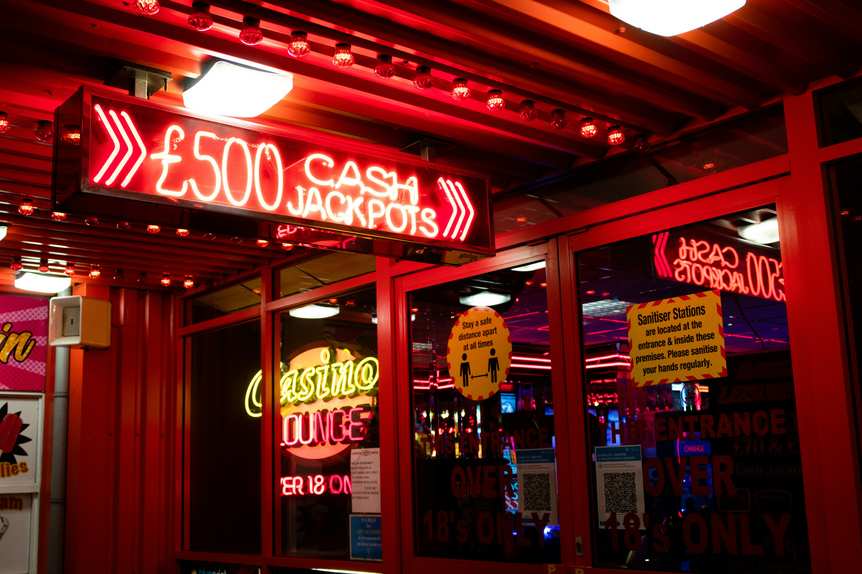 Wild Dice Casino: Exploring the Appeal and Risks of Unlicensed Online Gambling